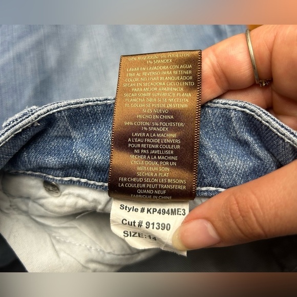 Kut from the Kloth Catherine Boyfriend denim jeans - Picture 4 of 7